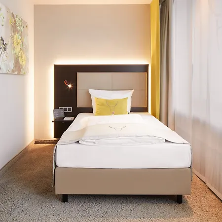 Hotell Platzhirsch