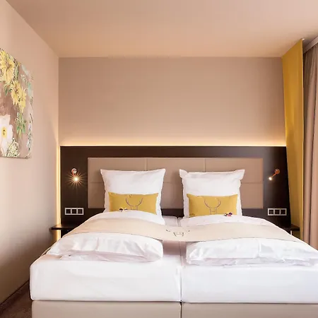 Hotell Platzhirsch