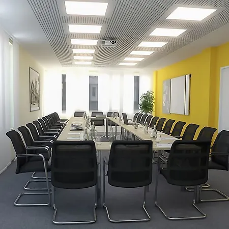 Hotell Platzhirsch Fulda