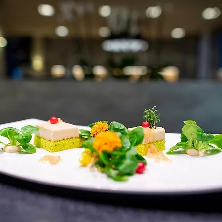 Hotell Platzhirsch 4*